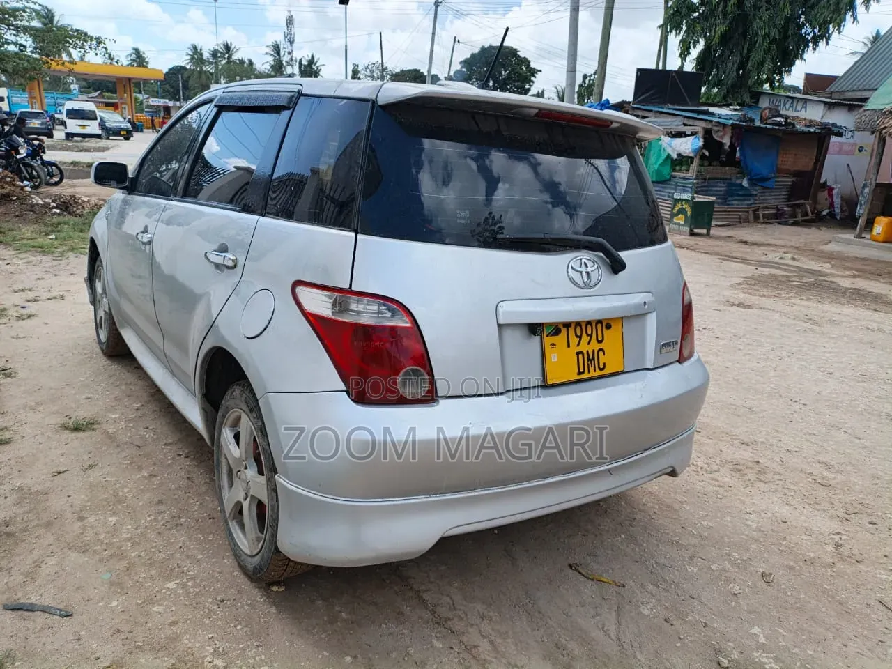 Toyota IST 2003 Silver