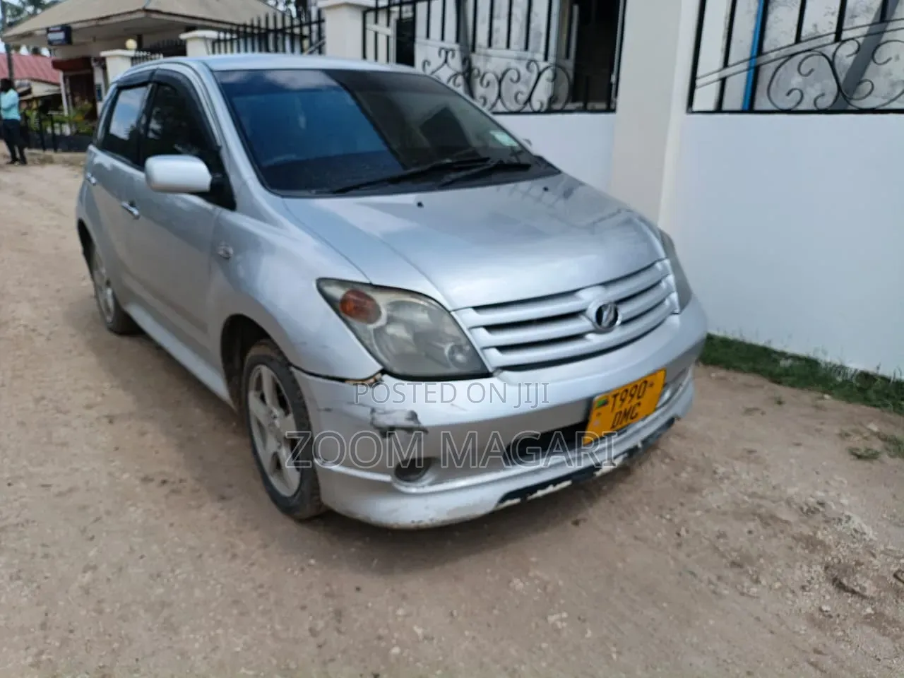 Toyota IST 2003 Silver