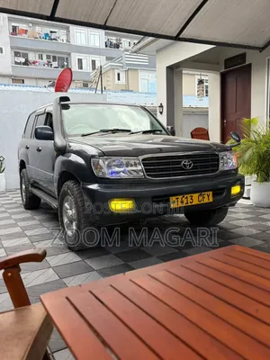 Toyota Land Cruiser 2001 Gray