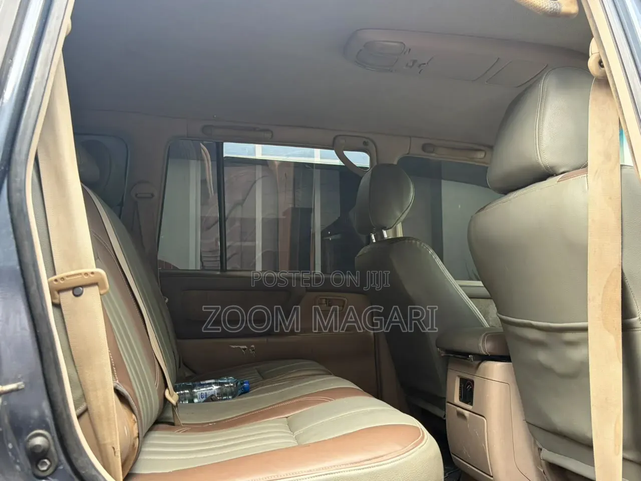 Toyota Land Cruiser 2001 Gray