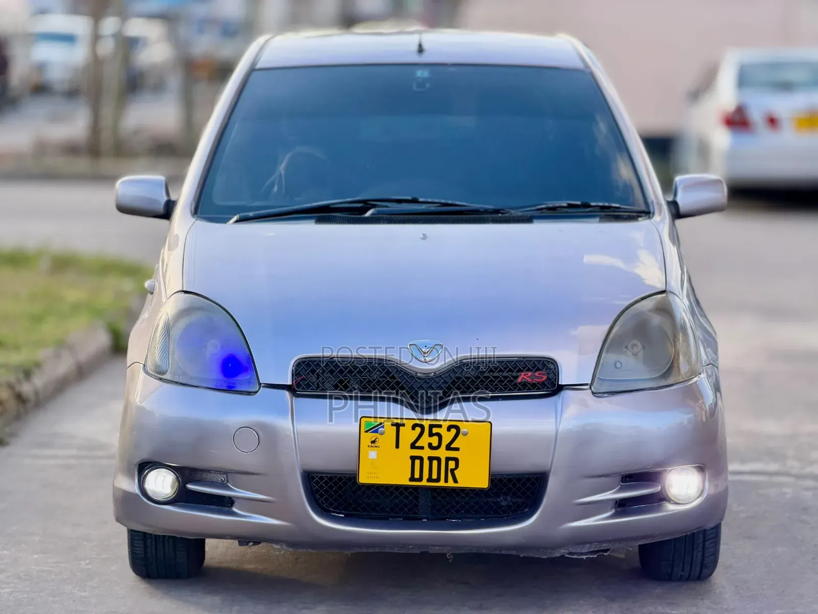 Toyota Vitz 2004