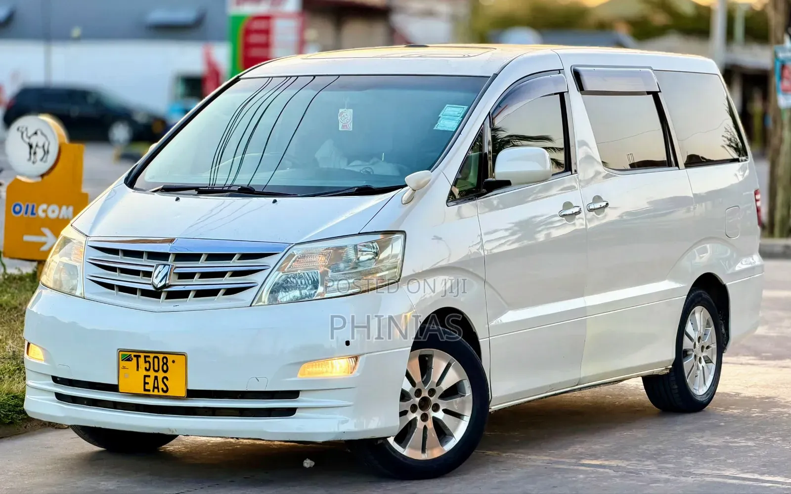 Toyota Alphard 2007 White