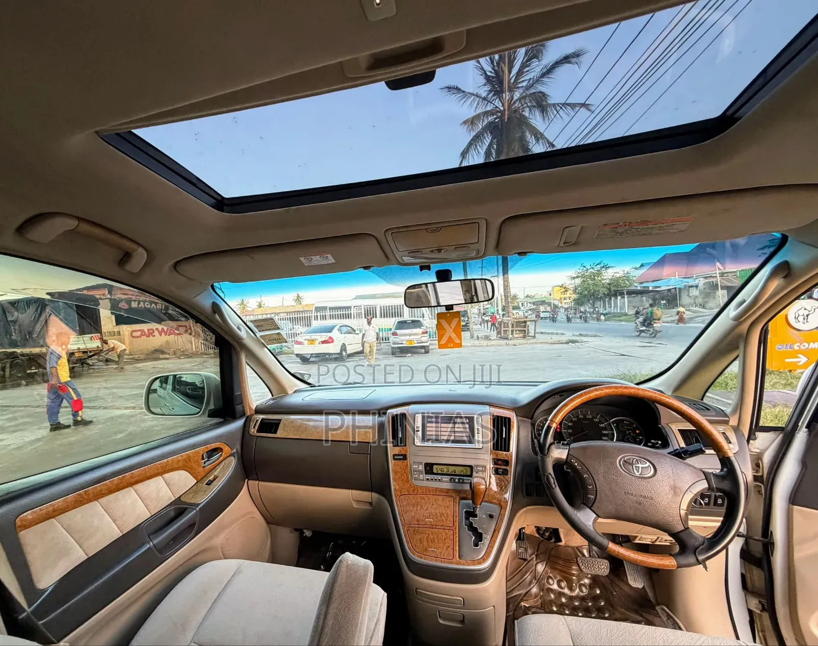 Toyota Alphard 2007 White