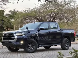 Toyota Hilux 2020 Black