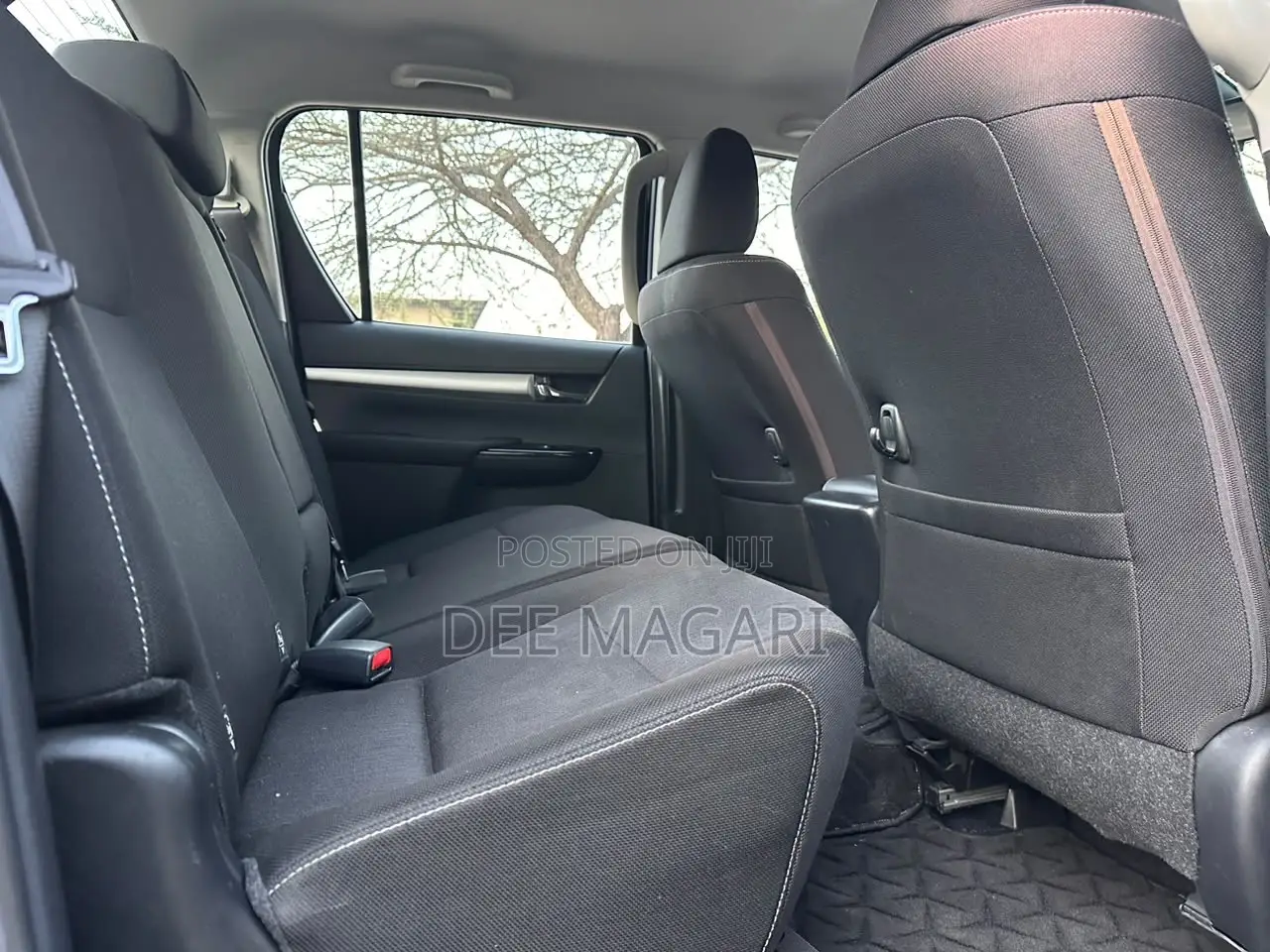 Toyota Hilux 2020 Black