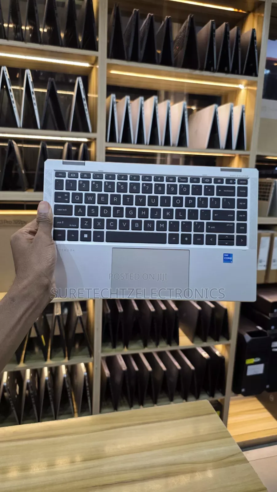 Laptop HP EliteBook 1040 G8 8GB Intel Core i5 SSD 256GB