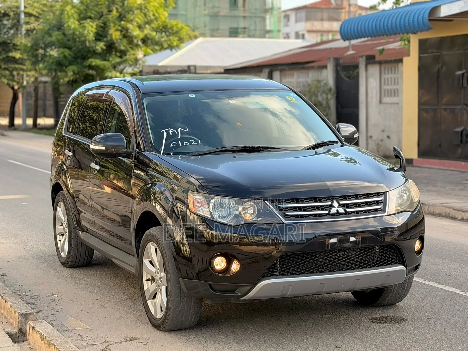 Mitsubishi Outlander 2011 Black