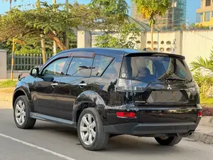 Mitsubishi Outlander 2011 Black