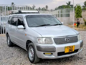 Toyota Succeed 2006 Silver