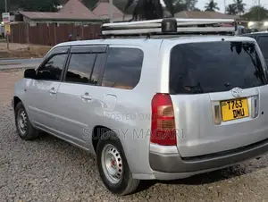 Toyota Succeed 2006 Silver
