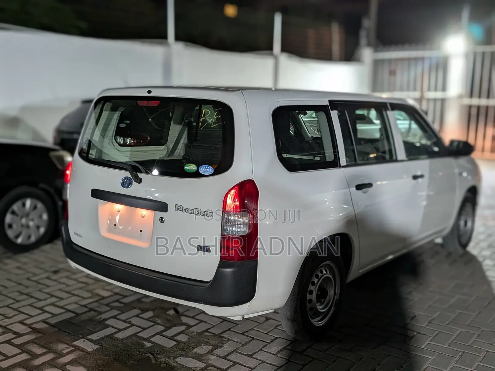 Toyota Probox 1.5 Hybrid DX 2020 White