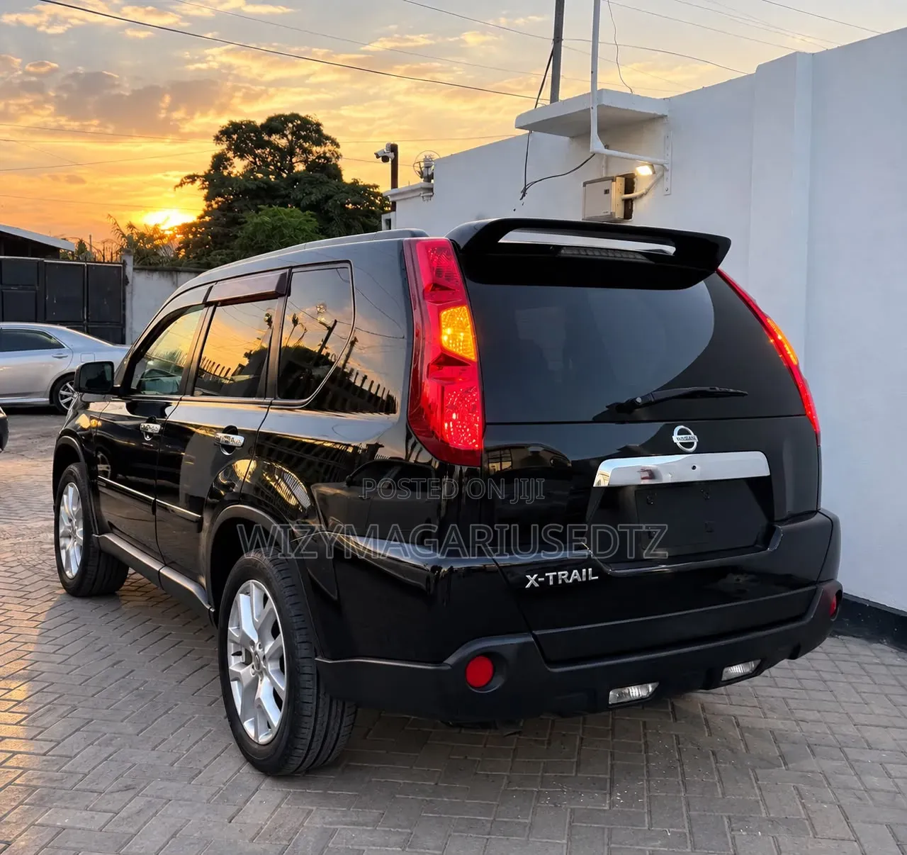 Nissan X-Trail 2.0 Petrol XE 2009 Matt Black