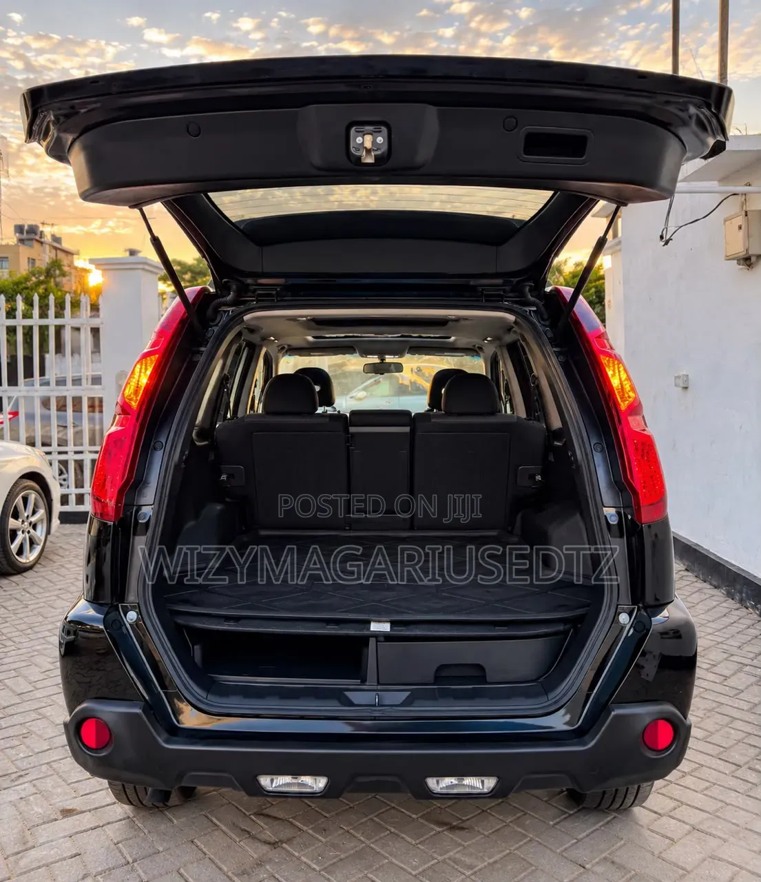 Nissan X-Trail 2.0 Petrol XE 2009 Matt Black