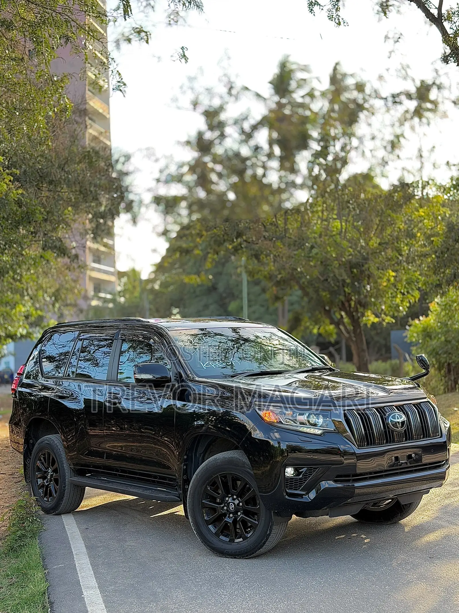 Toyota Land Cruiser Prado 2021 Black