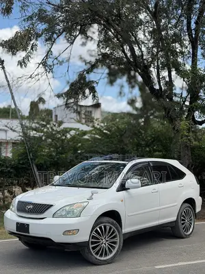 Toyota Harrier 2005 White