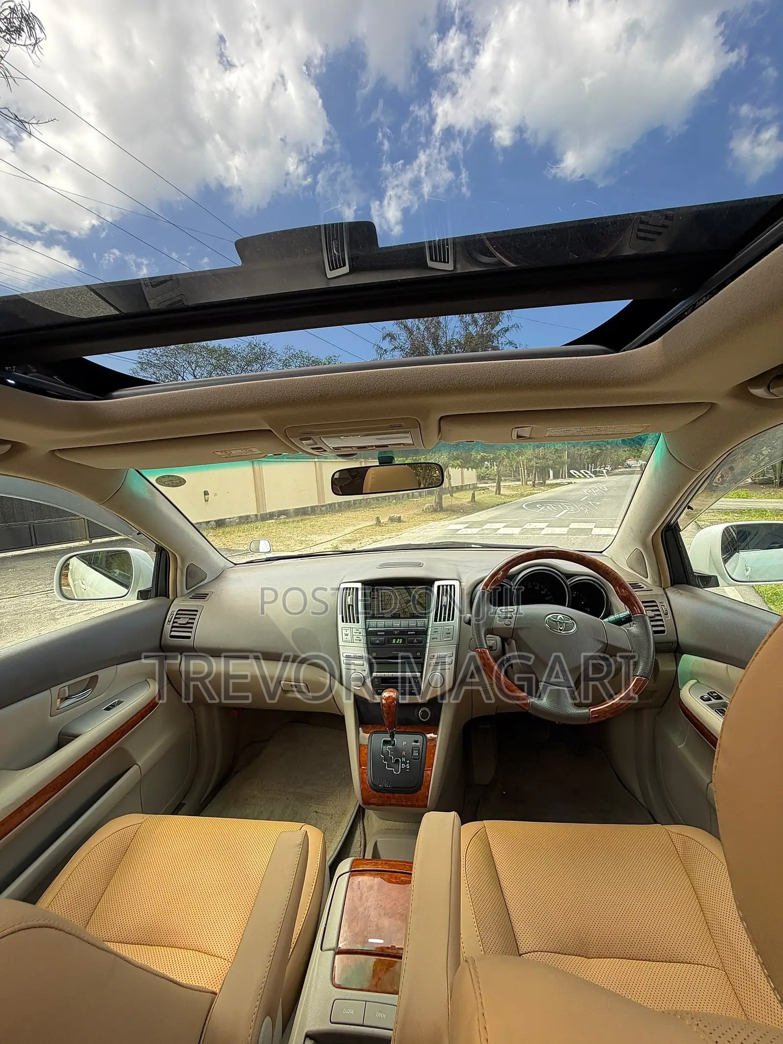 Toyota Harrier 2005 White