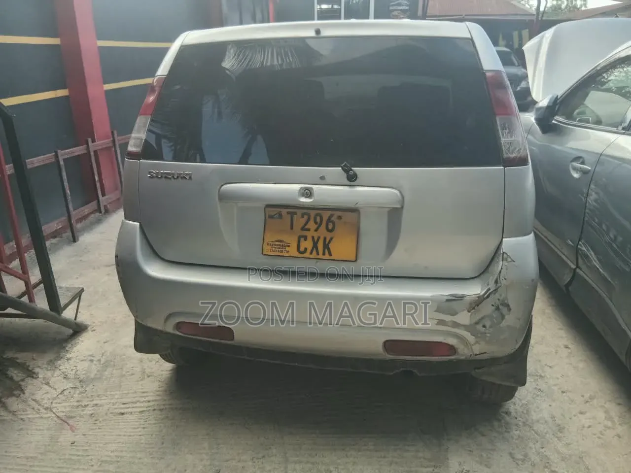 Suzuki Swift 2004 Silver