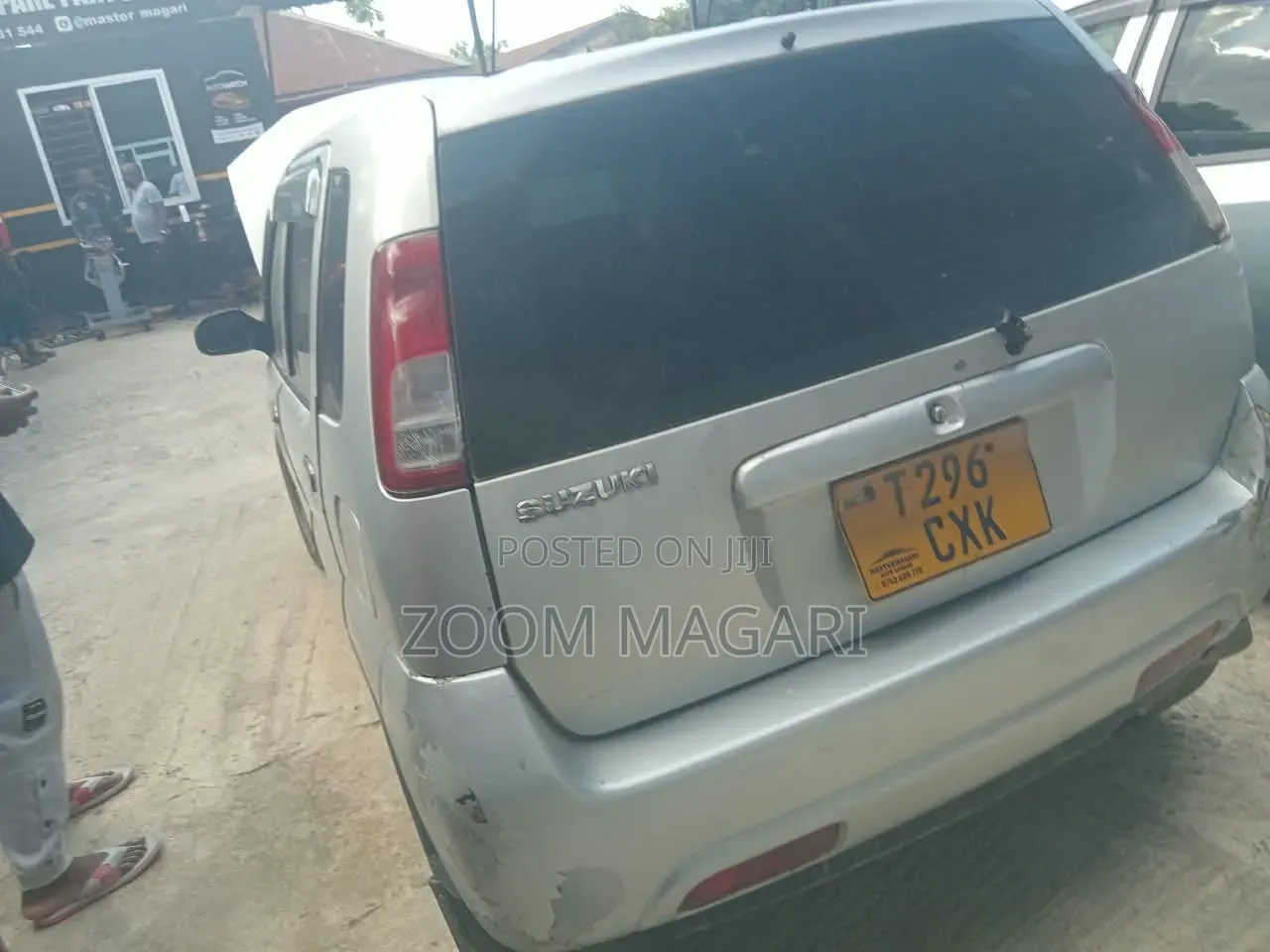 Suzuki Swift 2004 Silver