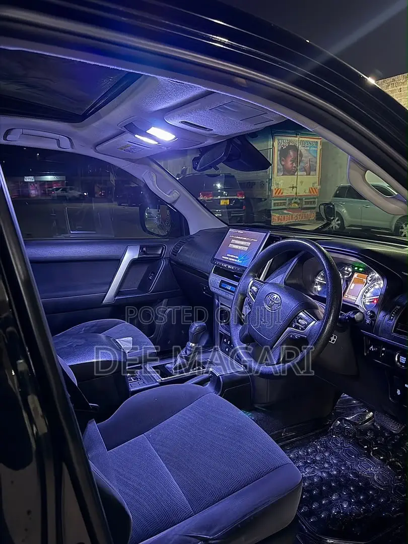 Toyota Land Cruiser Prado 2019 Black