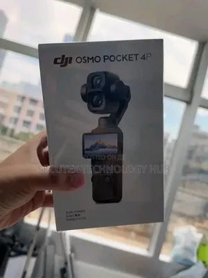 DJI Osmo Pocket 4 Standard Combo