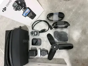 DJI Osmo Pocket 4 Standard Combo