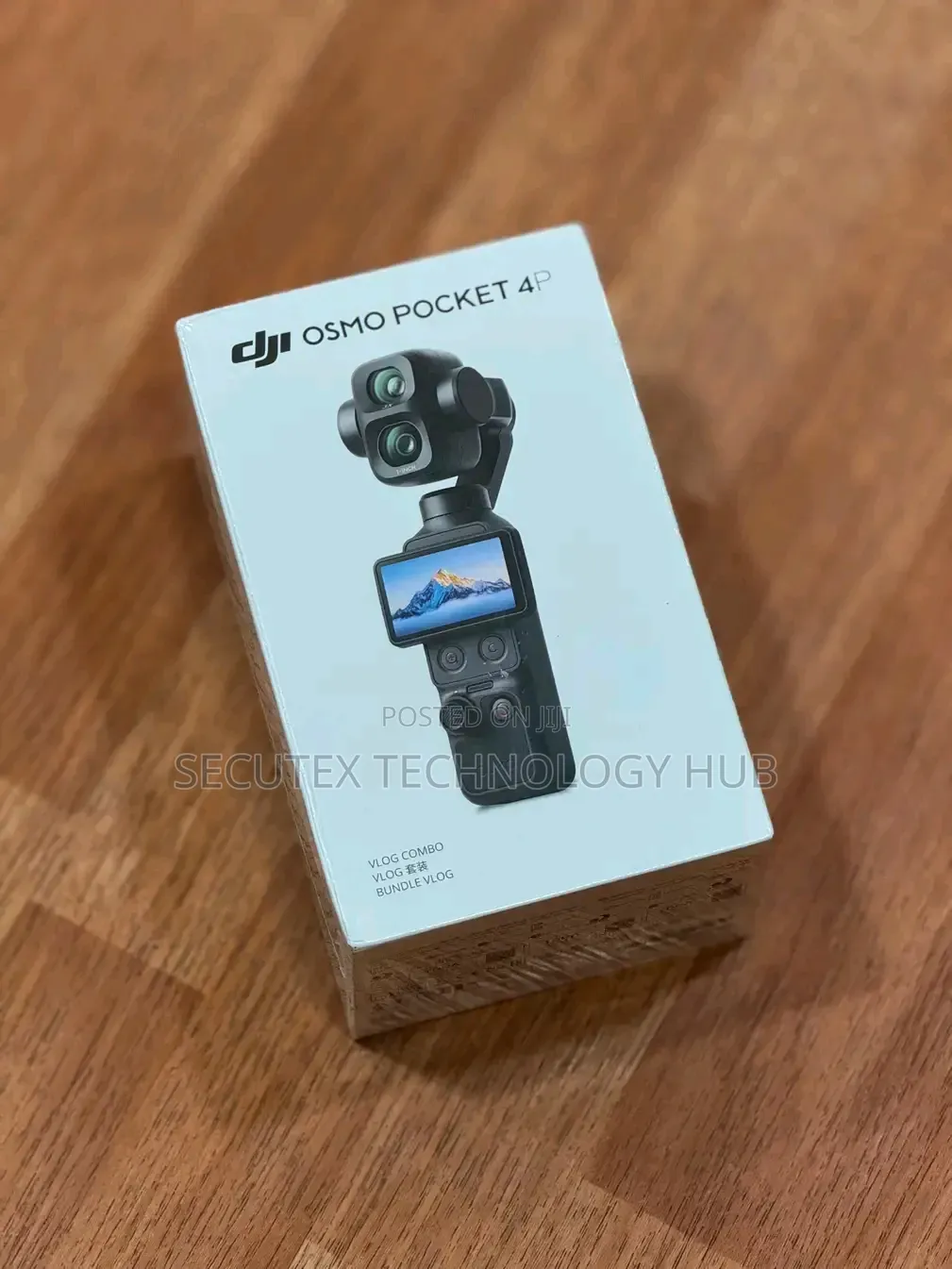 DJI Osmo Pocket 4 Standard Combo