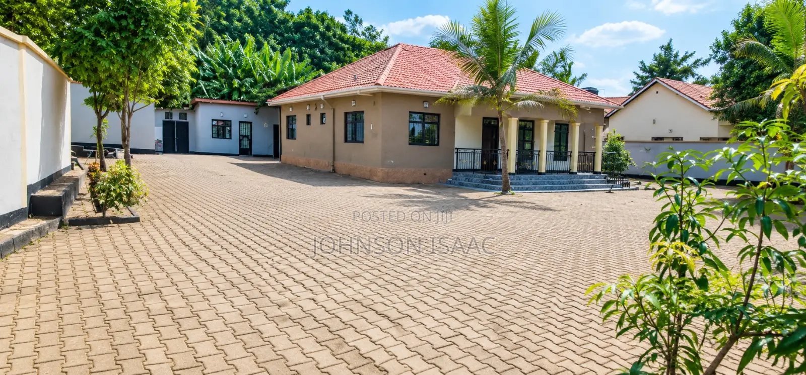Furnished 4bdrm Apartment in Arusha, Singisi for sale