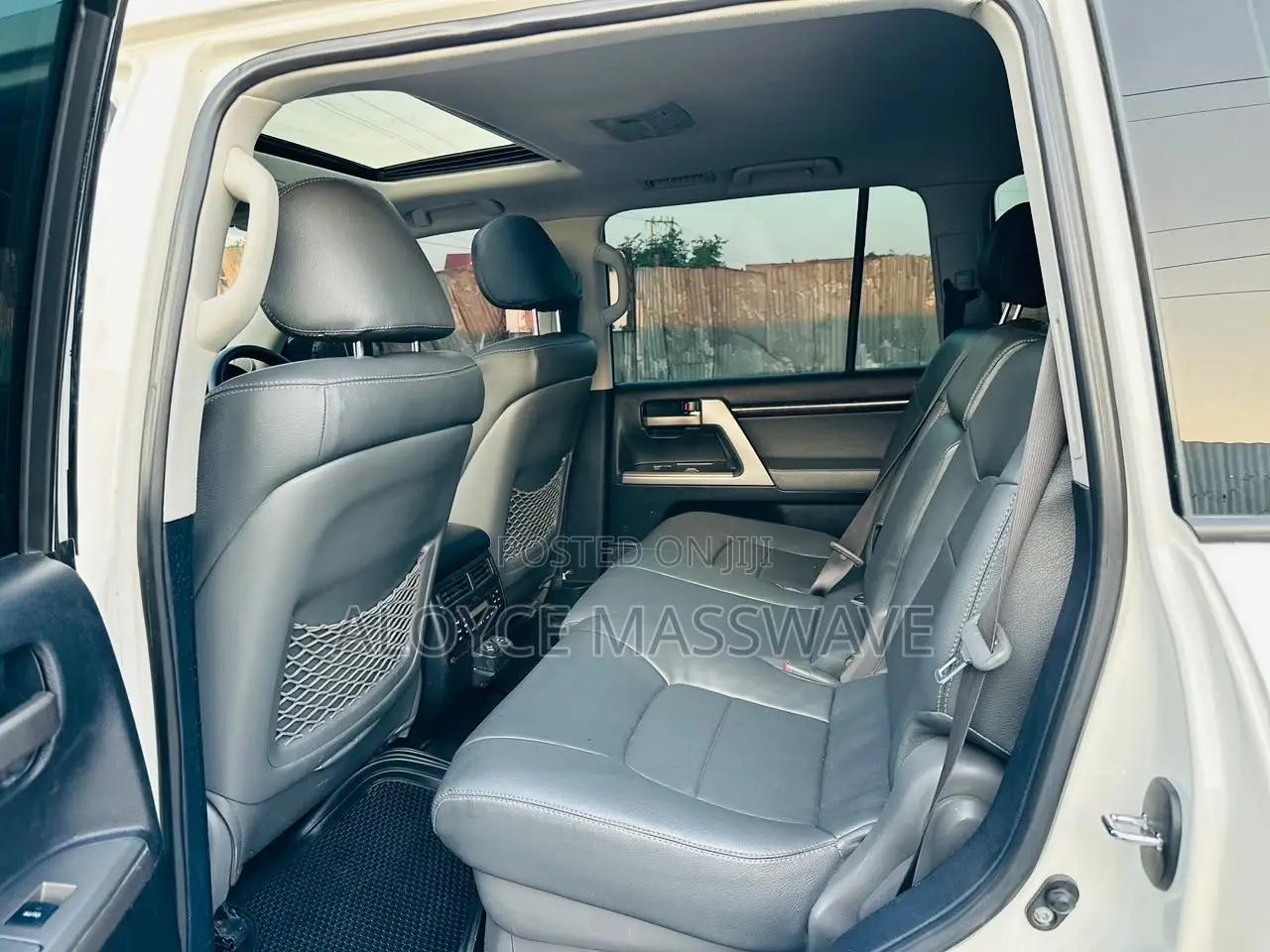 Toyota Land Cruiser 2014 White
