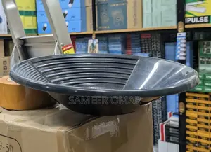 GOLD PANNING PAN (Bakuli La Kuchenjulia Dhahabu)