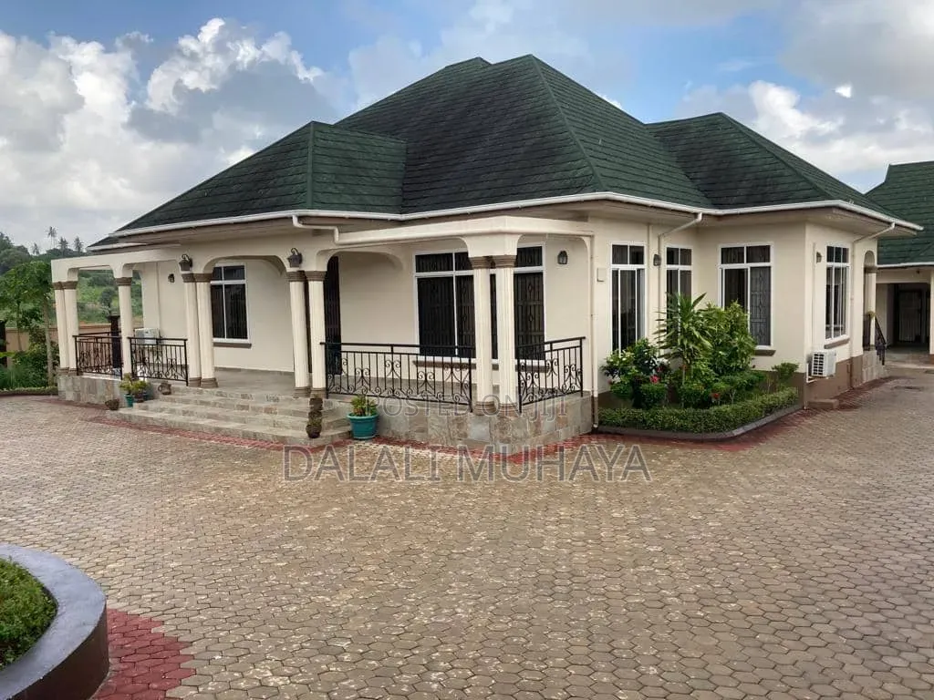 4bdrm House in Chekechea, Kigamboni for sale