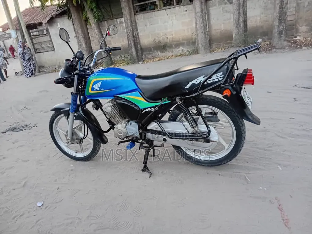Honda 2025 Blue
