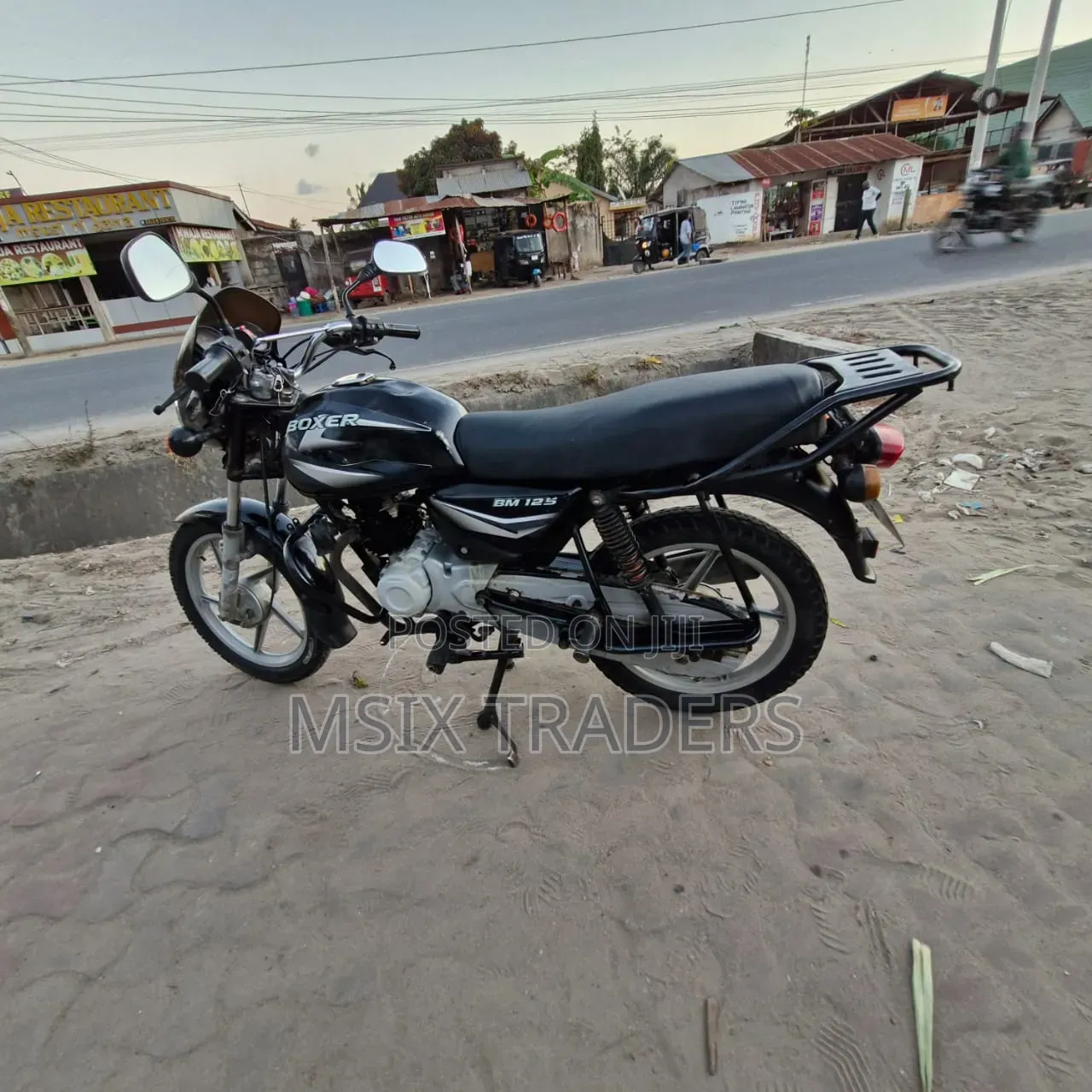 Bajaj Boxer 125 2024 Black