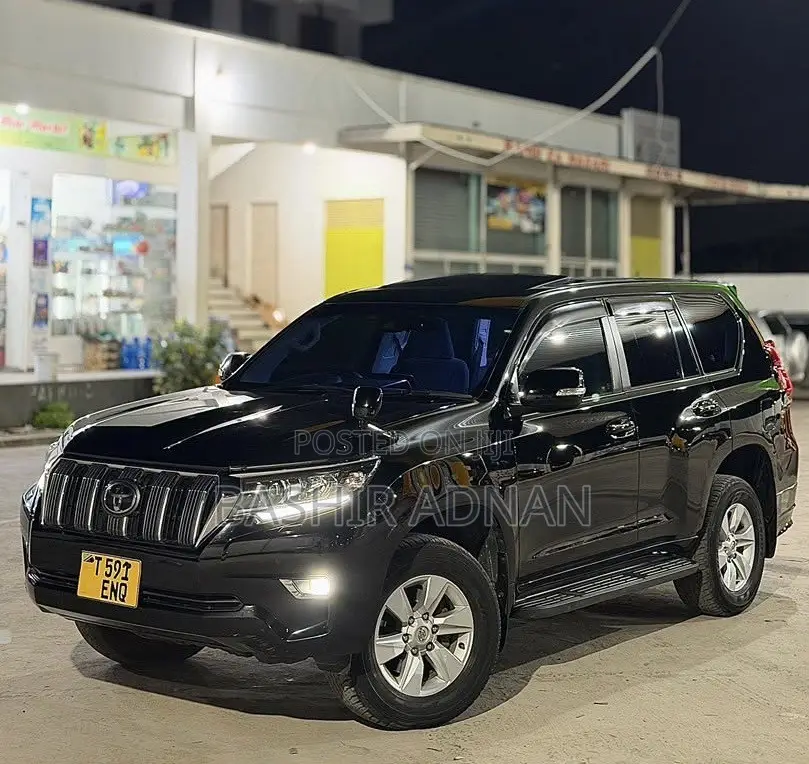 Toyota Land Cruiser Prado 2.8 2019 Black