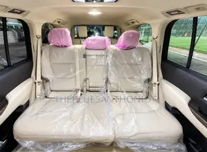 Toyota Land Cruiser 2025 White