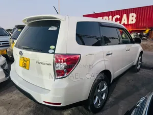 Subaru Forester 2010 White