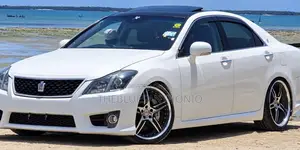 Toyota Crown 2009 Pearl
