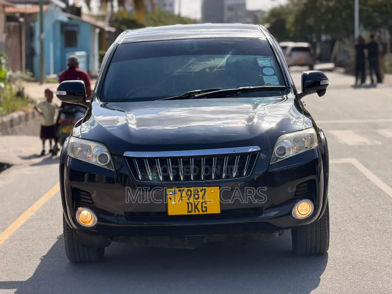 Toyota Vanguard 2011 Black