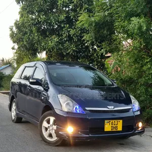 Toyota Wish 2005