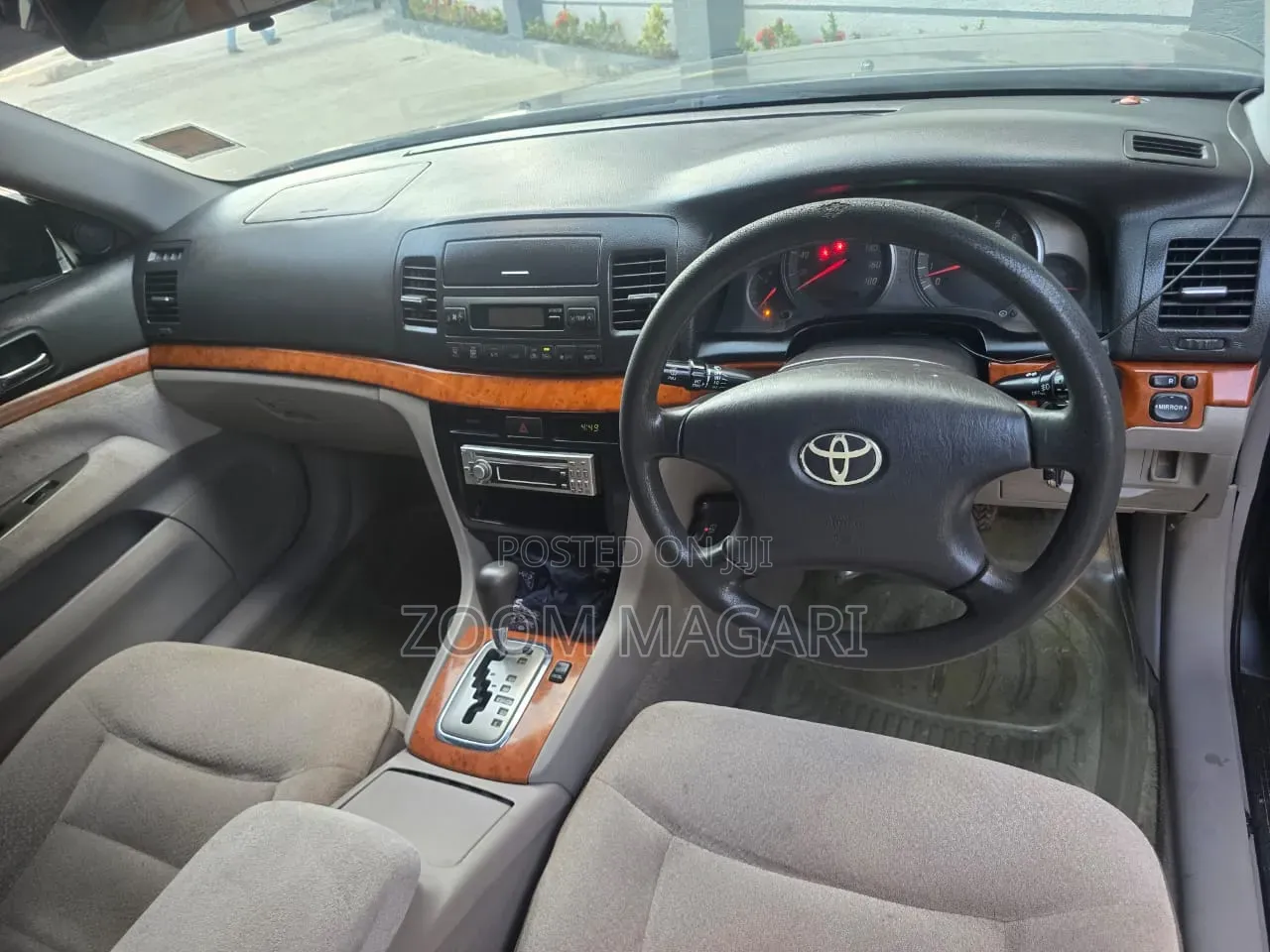 Toyota Mark II 2004 Gray