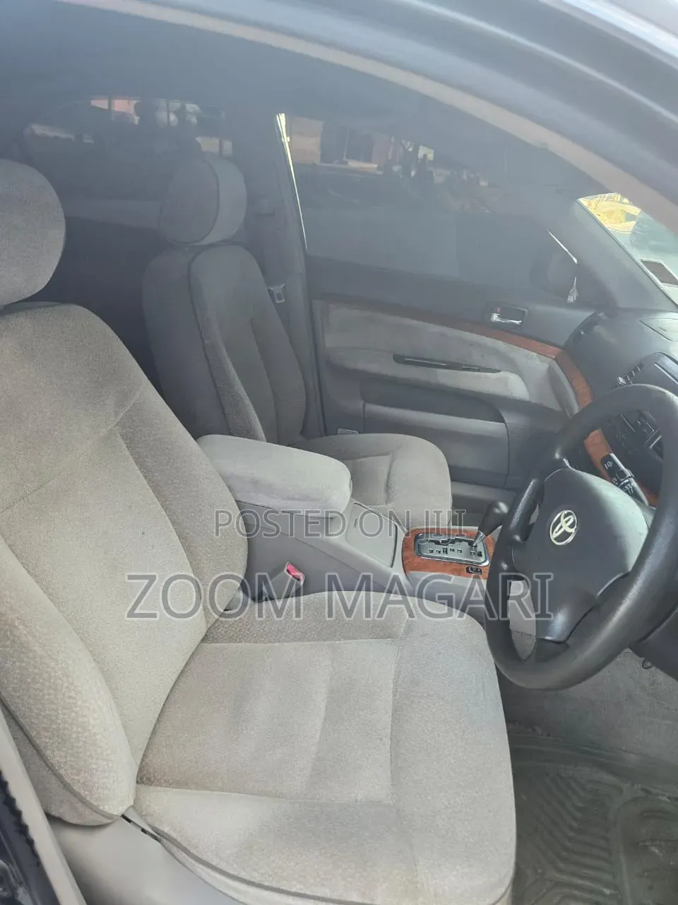 Toyota Mark II 2004 Gray