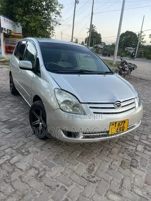 Toyota Corolla Spacio 2005 Silver