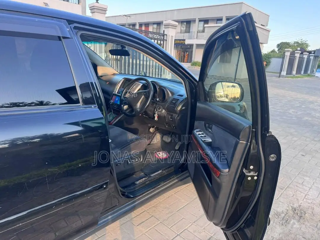 Toyota Harrier 2006 Black