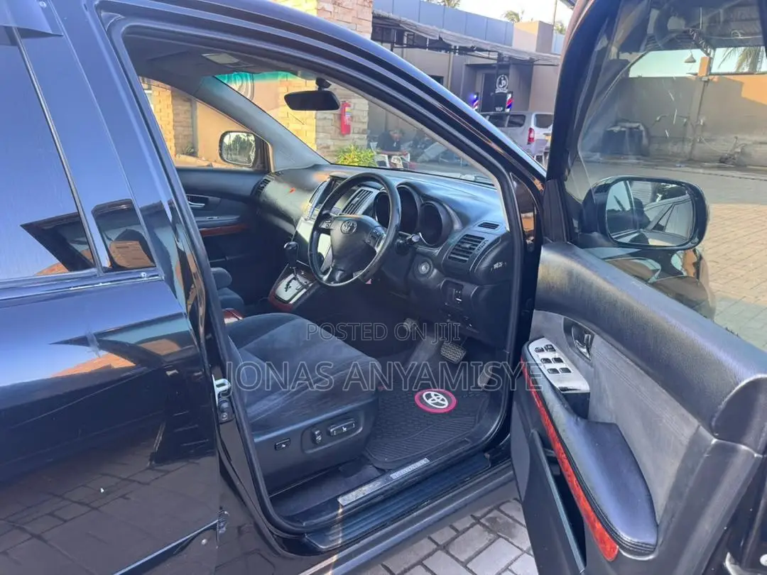 Toyota Harrier 2006 Black