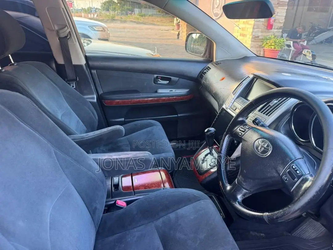 Toyota Harrier 2006 Black