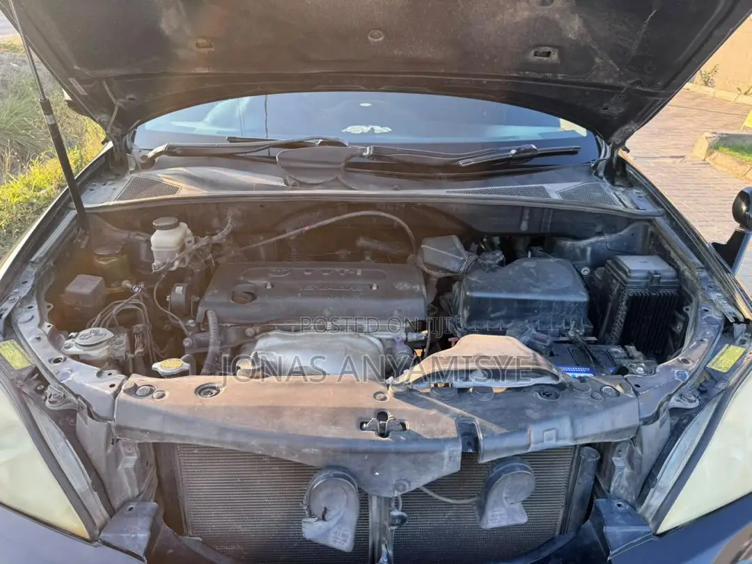 Toyota Harrier 2006 Black