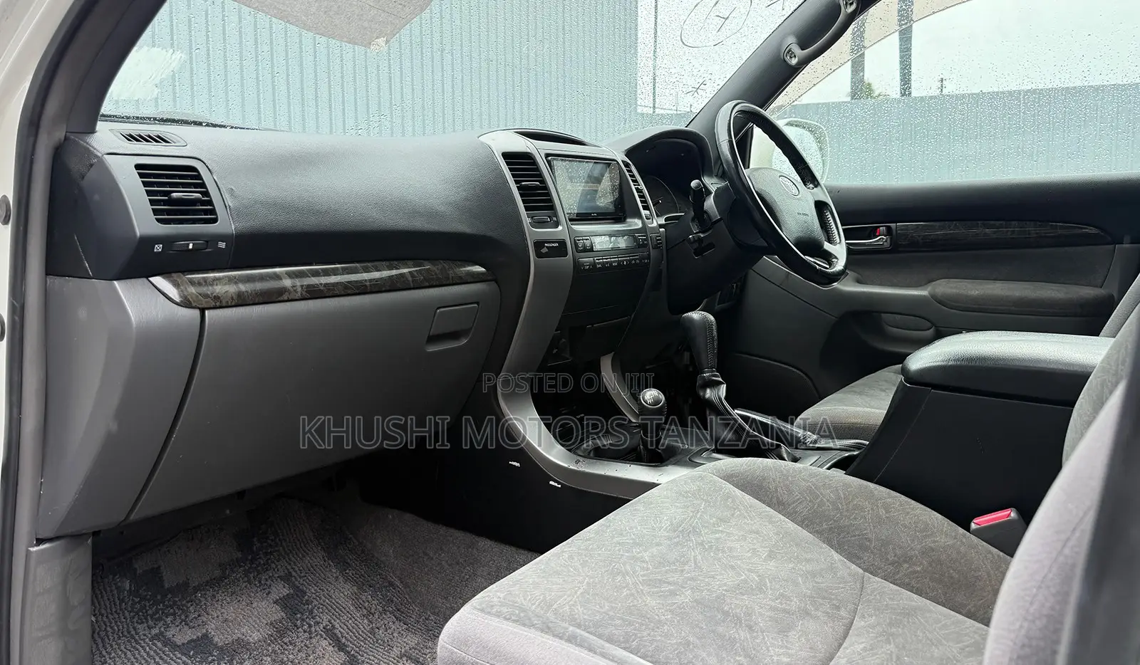 Toyota Land Cruiser 2008 White