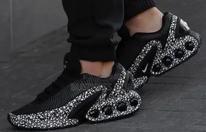 Brand Nike Dn Sneakers