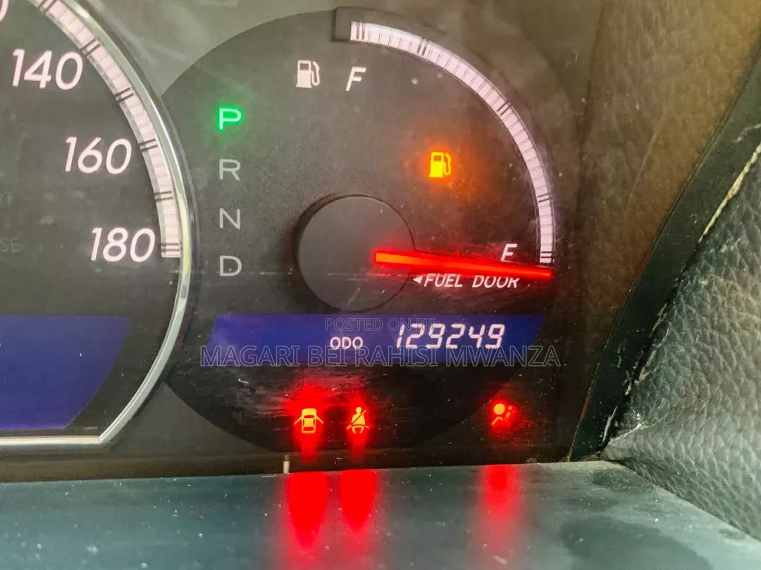 Toyota Crown Royale 2005 Black