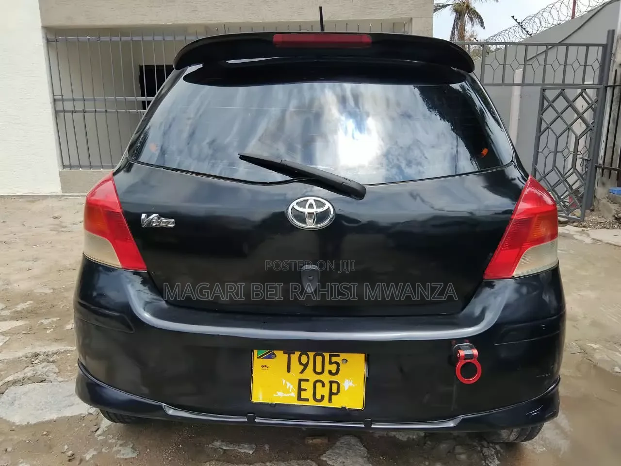 Toyota Vitz 2005 Black