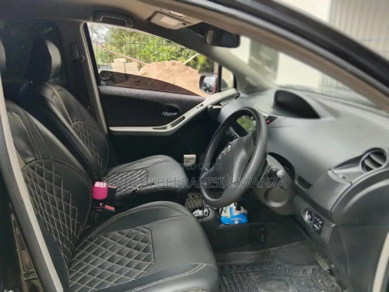 Toyota Vitz 2005 Black